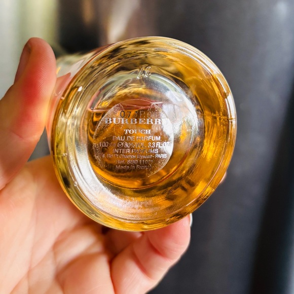 Burberry Touch for Women spray cap doesn’t work - Picture 2 of 3